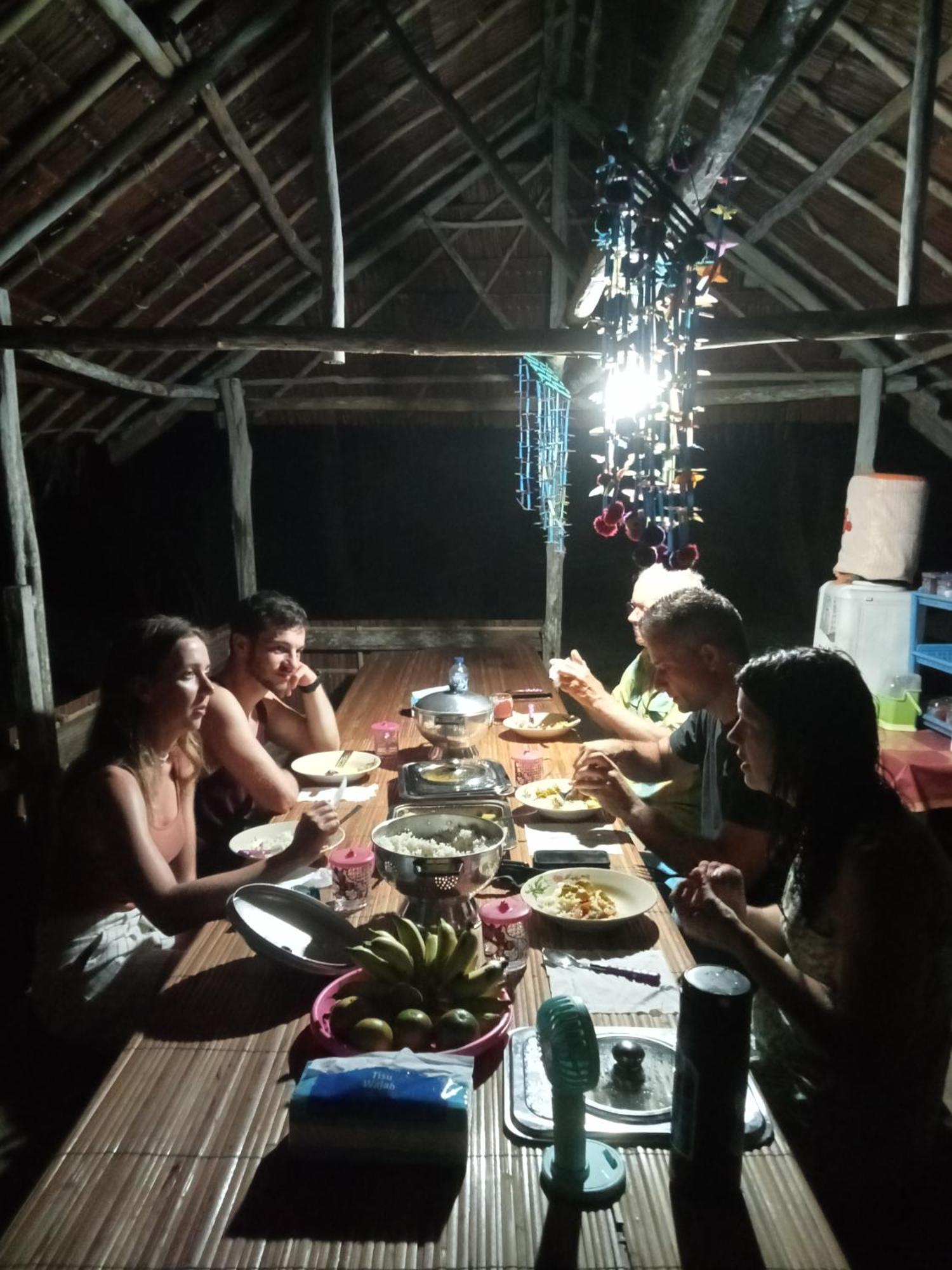 Ransiwor Homestay Kri 外观 照片